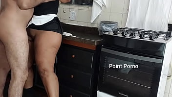 Jonas tomando banho pelado