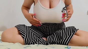 Sexo gratis com empregada gozando no pau em troca de dinheiro Sexo gratis com empregada gozando no pau em troca de dinheiro