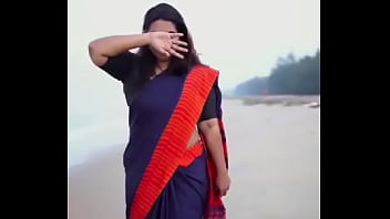 Kerala dresseing hot