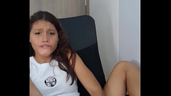 Mulher com buceta de 18 kilos