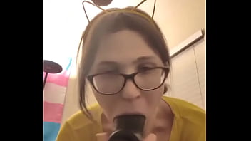 Milly pássato dando o cu