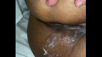Mulher do priquito grande parece uma pica Mulher do priquito grande parece uma pica