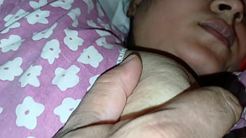 Xvideo dividindo a cama com a madrasta