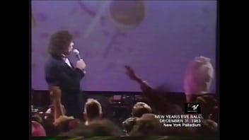 Cyndi Lauper nude pics and videos