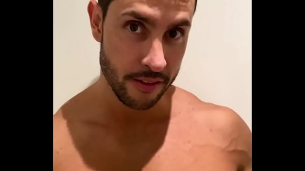 Duncan saint gay tube