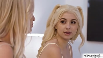 Did aria banks retire porn