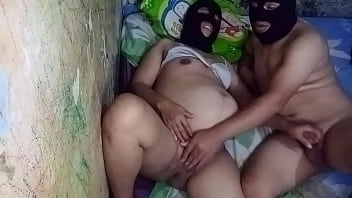 Bu hamil bugil